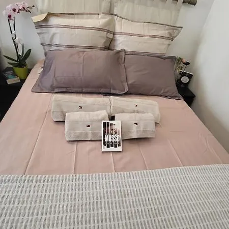 Apartament Quartier Latin Paryż